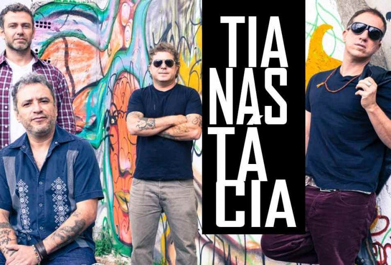 Tianastácia estreia turnê no Som Aberto da UFJF!