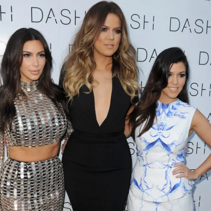 Curiosidades Kim Kardashian: ela e suas irmãs eram donas da boutique D-A-S-H.