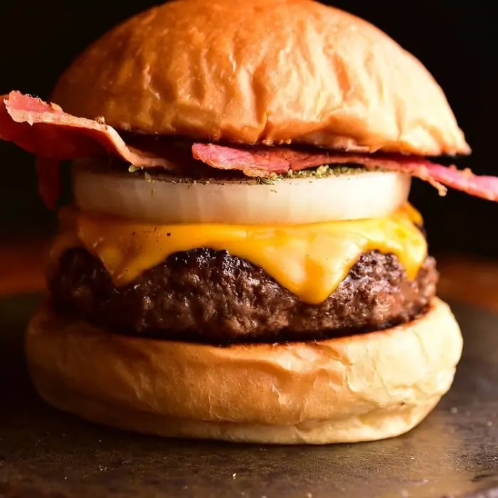 Hambúrguer Delivery em Juiz de Fora: rusticu's bar e burger