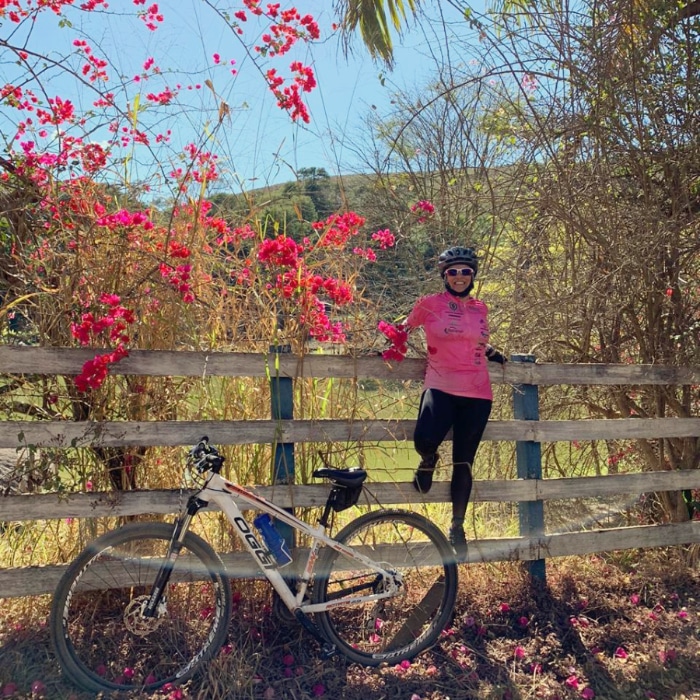 Luciana Piazzi gosta de pedalar em Humaitá