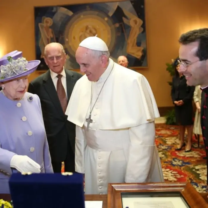 Curiosidades Príncipe Philip - encontro com o papa
