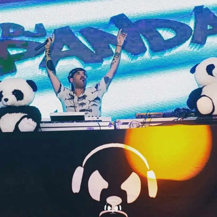 DJ Pandão está confirmado na festa Baguncinha de Verão (Foto: Instagram)